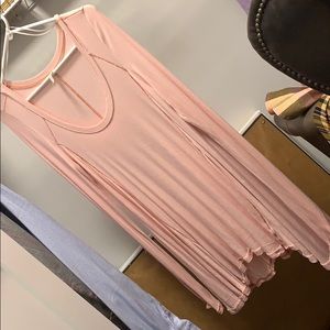 Flow-y ribbed long sleeve shirt.